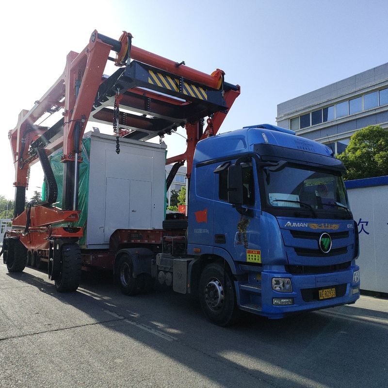 SPEO Mobile Straddle Carrier Crane 35 طن لرفع الأحمال كبيرة الحجم
